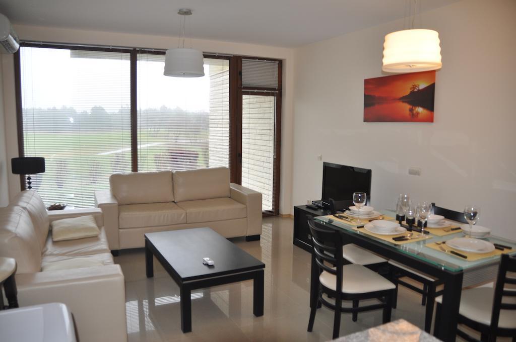 Lighthouse Golf Apart Complex&Villas Balchik Room photo