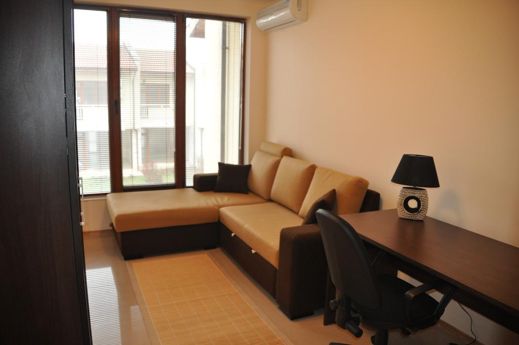 Lighthouse Golf Apart Complex&Villas Balchik Room photo
