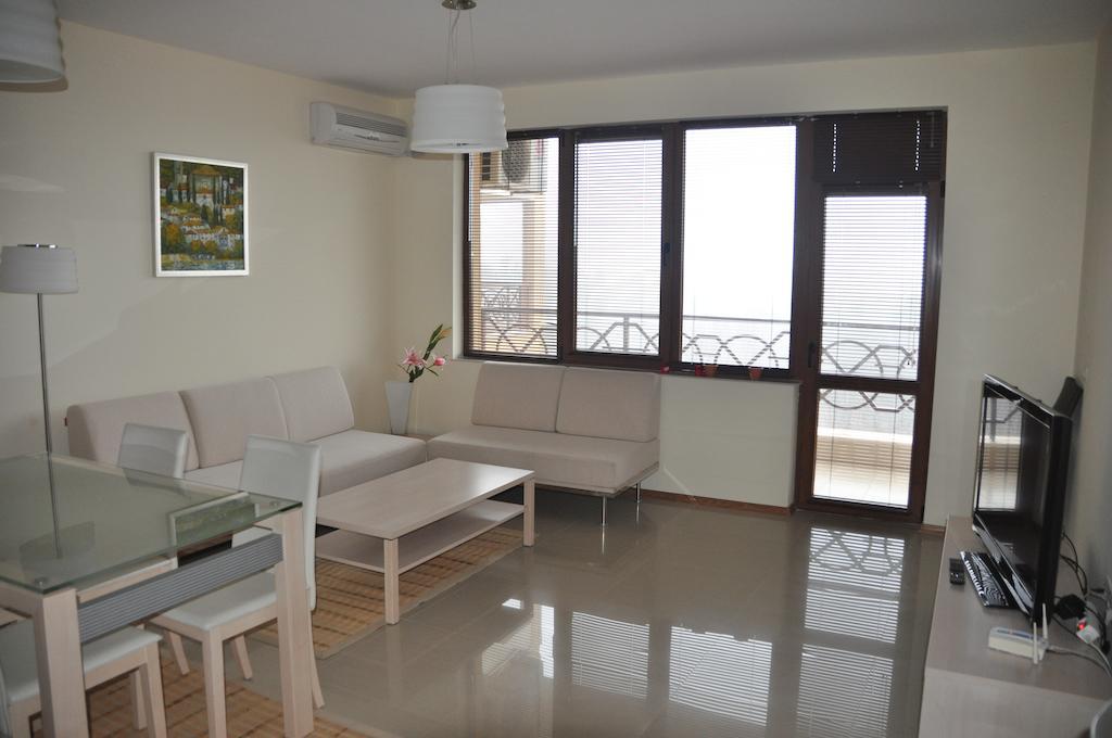 Lighthouse Golf Apart Complex&Villas Balchik Room photo