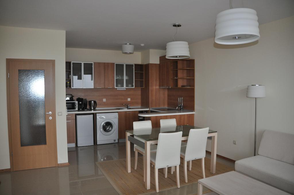 Lighthouse Golf Apart Complex&Villas Balchik Room photo