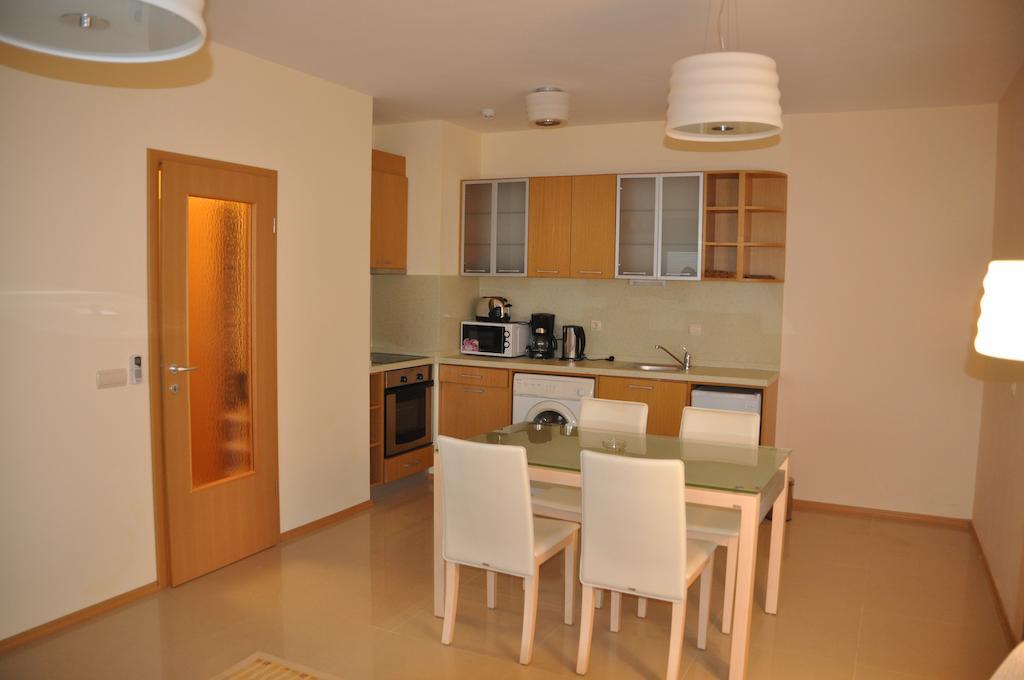 Lighthouse Golf Apart Complex&Villas Balchik Room photo